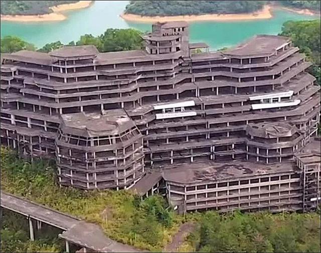 廣東"最奢華"的爛尾樓,已靜躺二十四個(gè)春秋,未來將何去何從